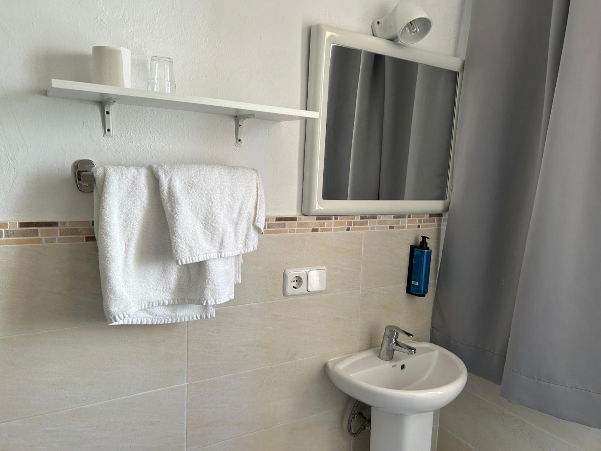 Hostal San Telmo - Adults Only Cala Major (Mallorca) Quarto foto